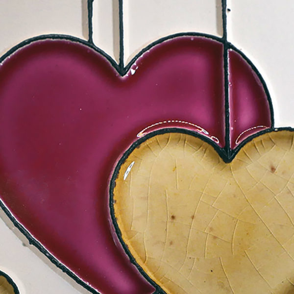 coeurs suspendus rose loupe Coeurs rose